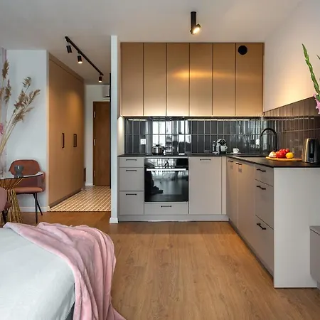 Apartamenty-wroc Kurkowa アパート *