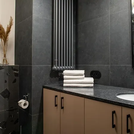 Apartamenty-wroc Kurkowa アパート